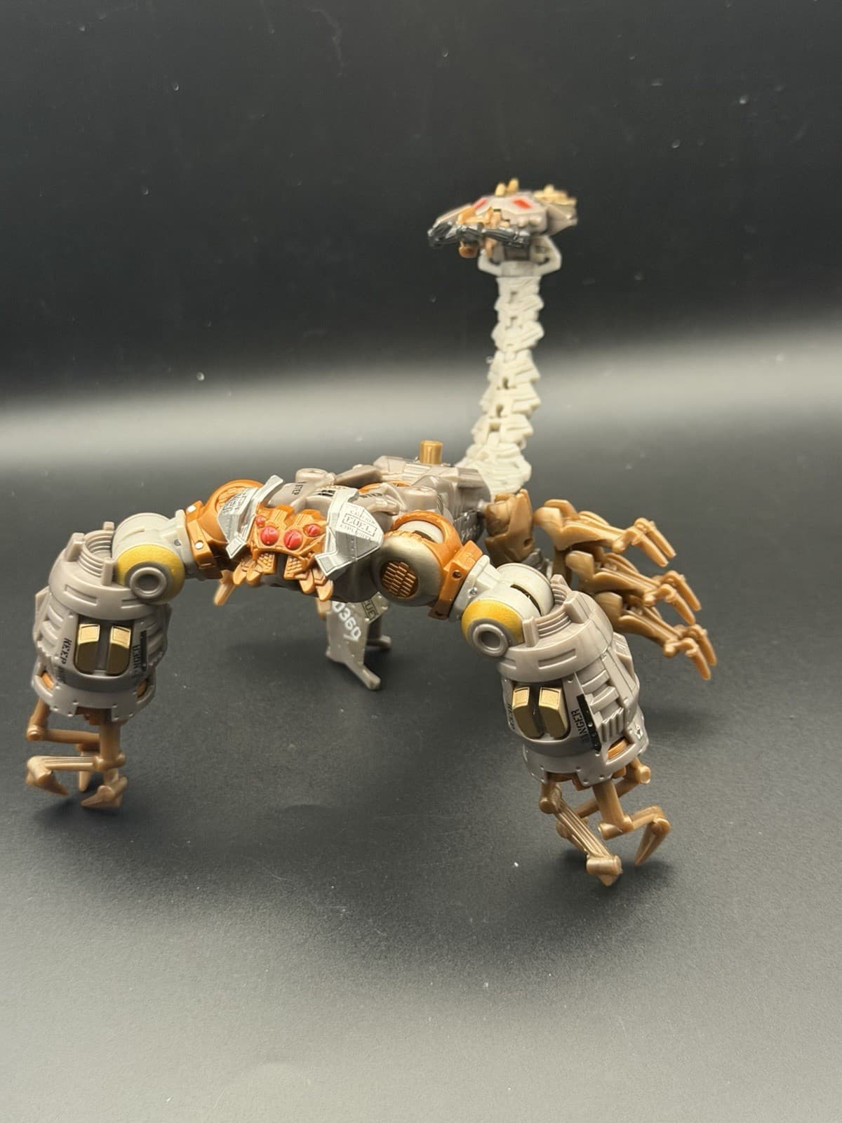 007 Transformers Movie Deluxe Class Scorponok - Image 1