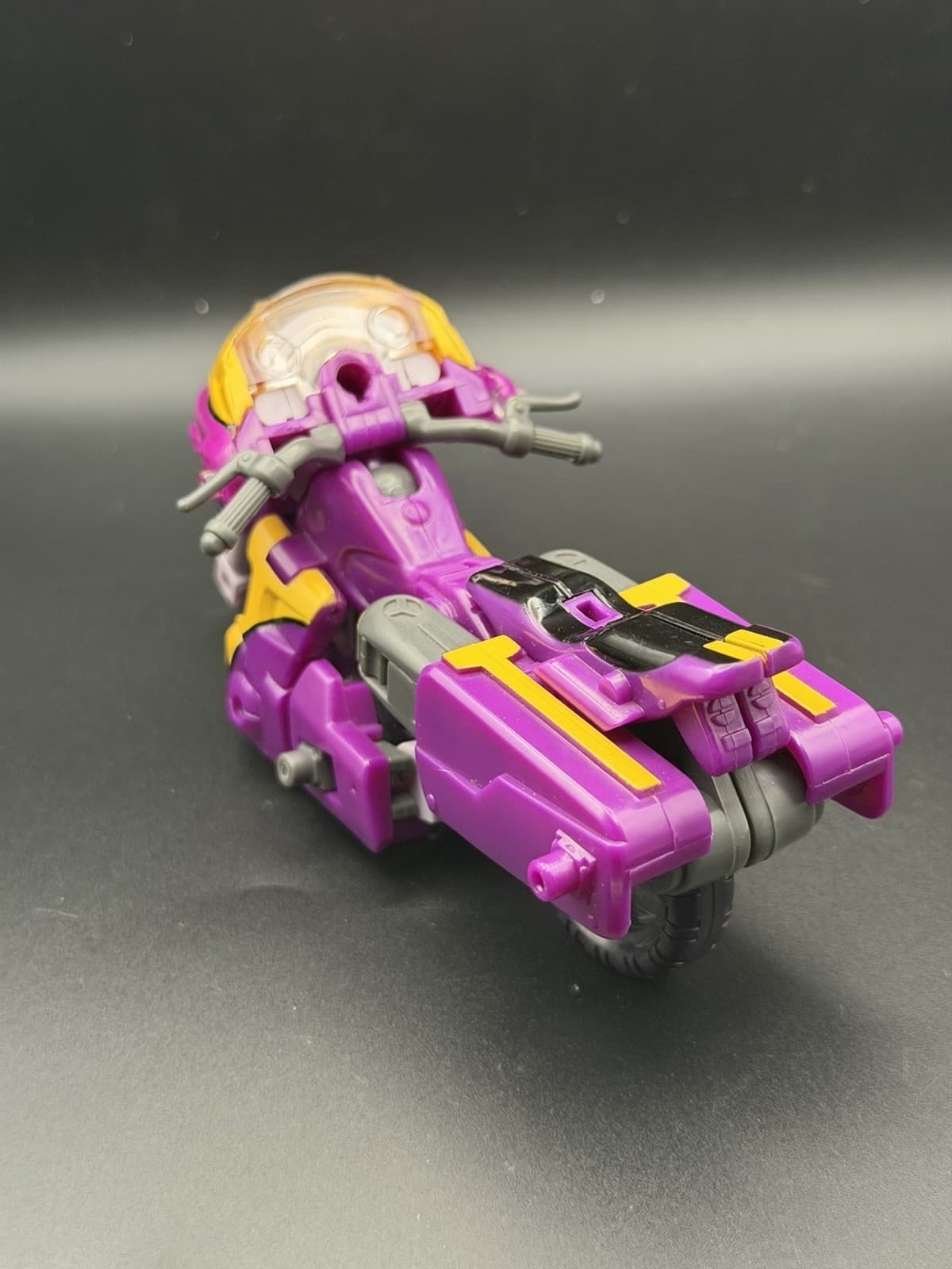 Sideways from the Transformers: Armada - Thumbnail 4