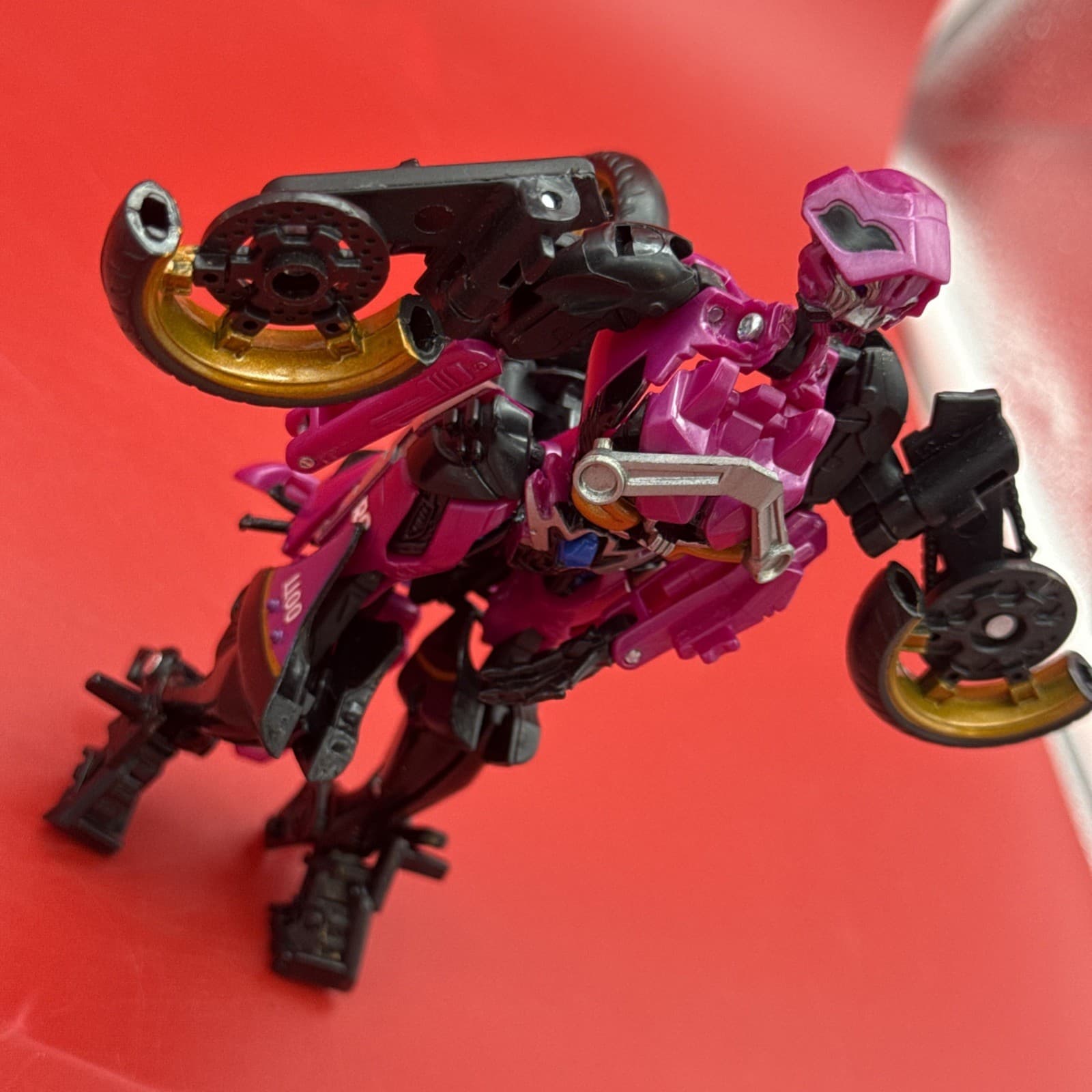 Hasbro Transformers Movie Deluxe: Arcee Action Figure - Thumbnail 7